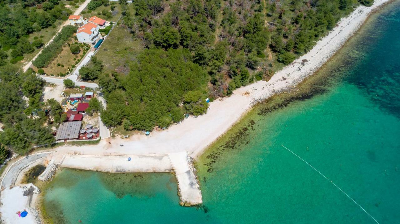 Villa Nivel Vir Exteriör bild