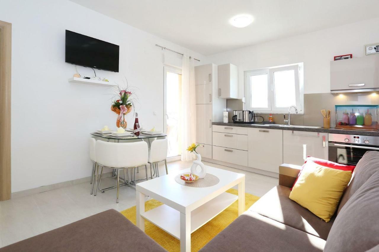 Villa Nivel Vir Exteriör bild