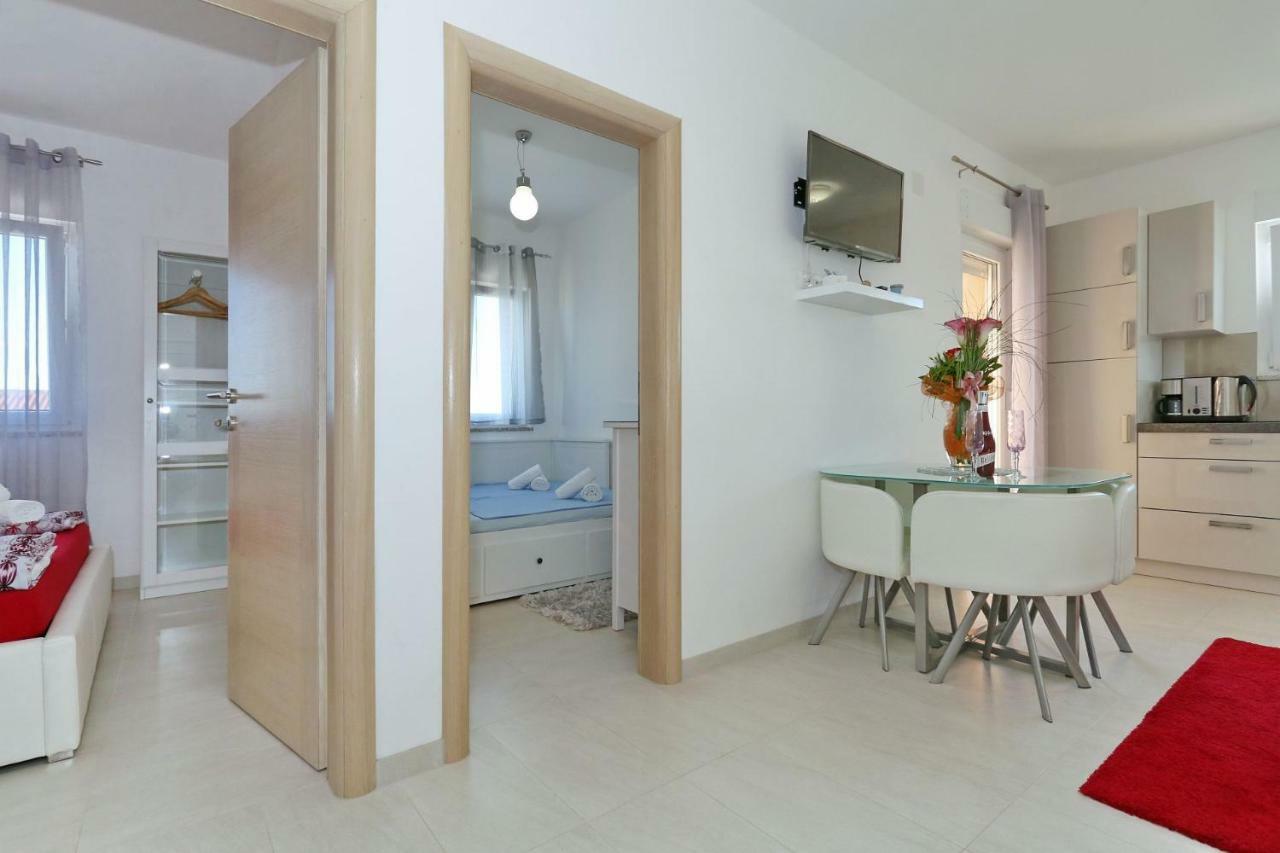 Villa Nivel Vir Exteriör bild
