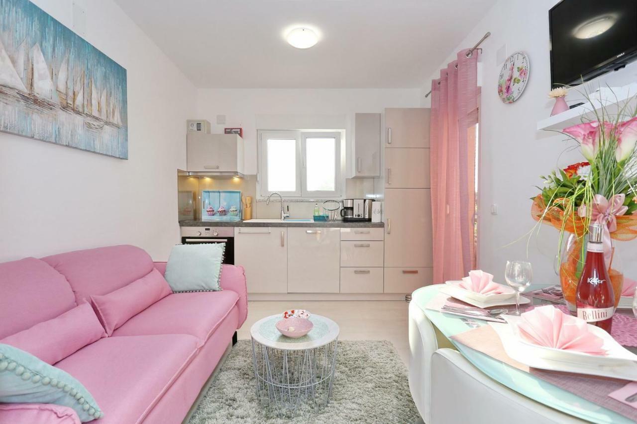 Villa Nivel Vir Exteriör bild