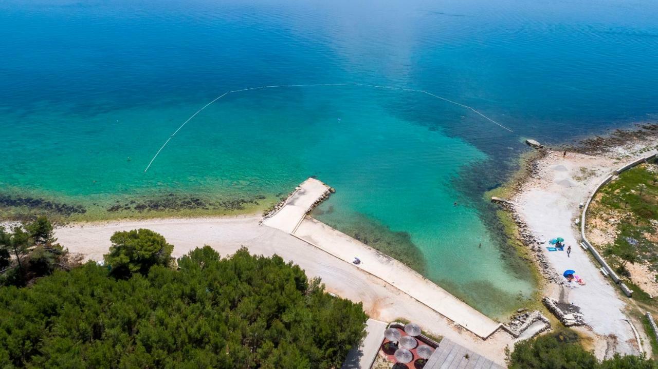 Villa Nivel Vir Exteriör bild